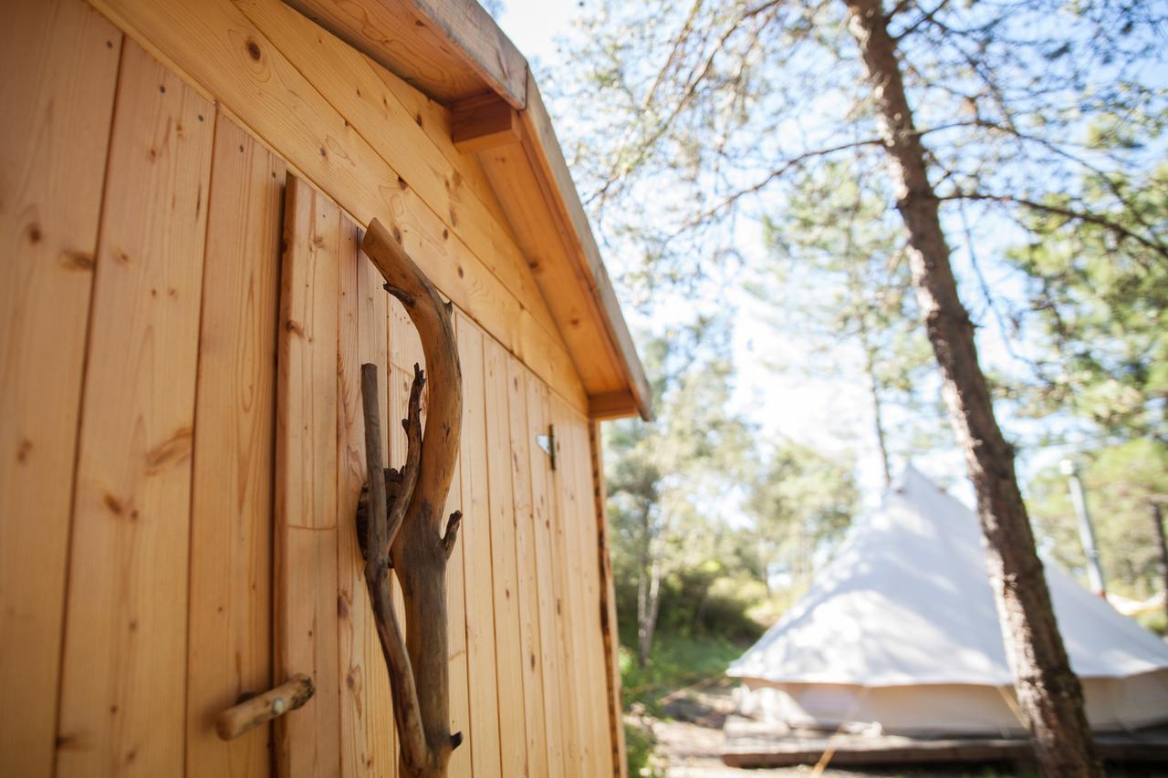 Forest Days Naves  Exterior photo